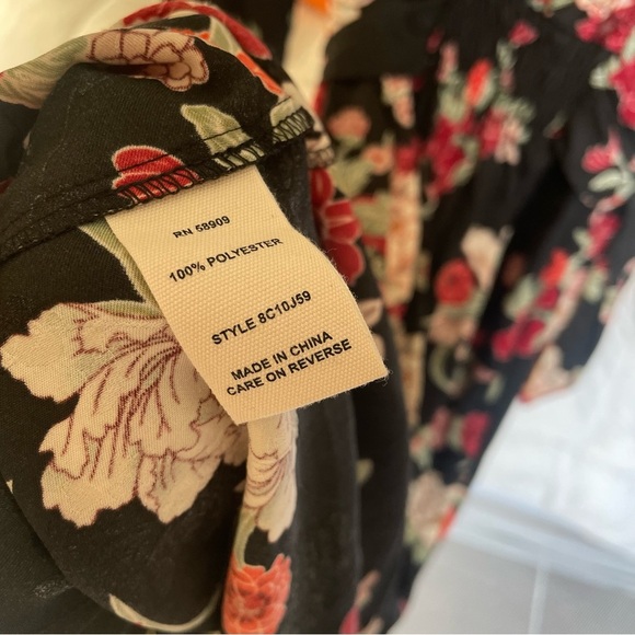 Chelsea & Violet Floral Midi Wrap Surplice Dress - Picture 10 of 12